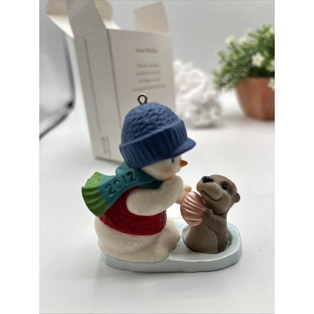 2012 Hallmark Keepsake Christmas Ornament Snow Buddies 15th in Series Preowned